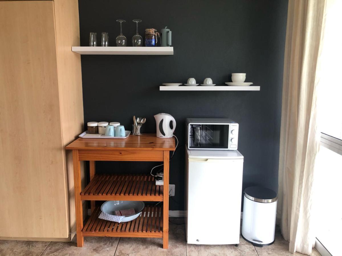Fever Tree Suites Johannesburg Exteriör bild
